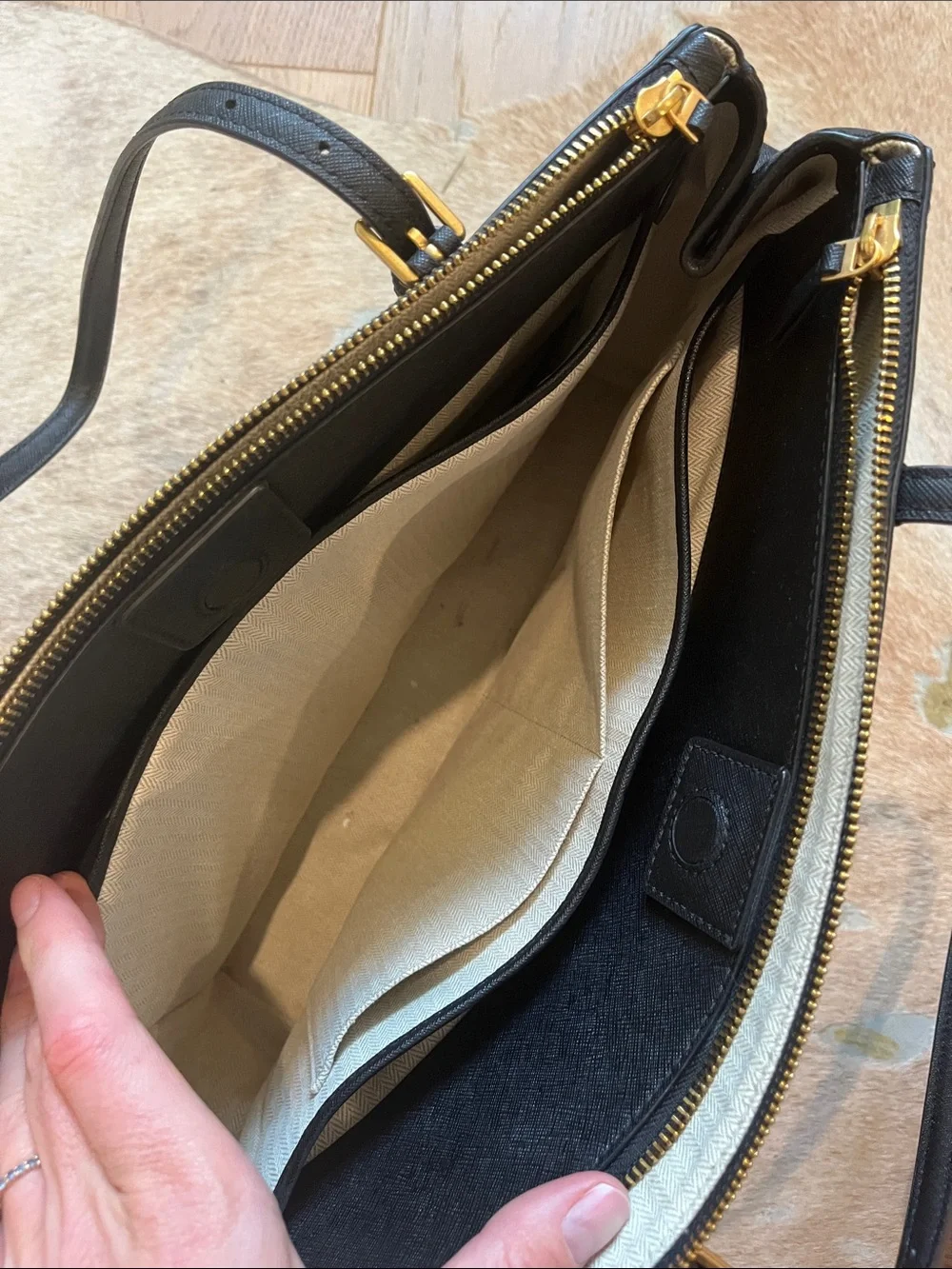 Tory Burch Emerson Large Double Zip Tote